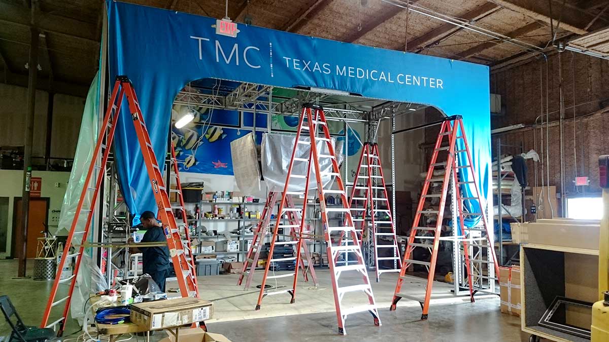 tmc-booth-build