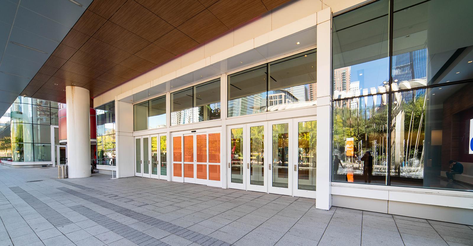 Entrance Doors, Center Bottoms